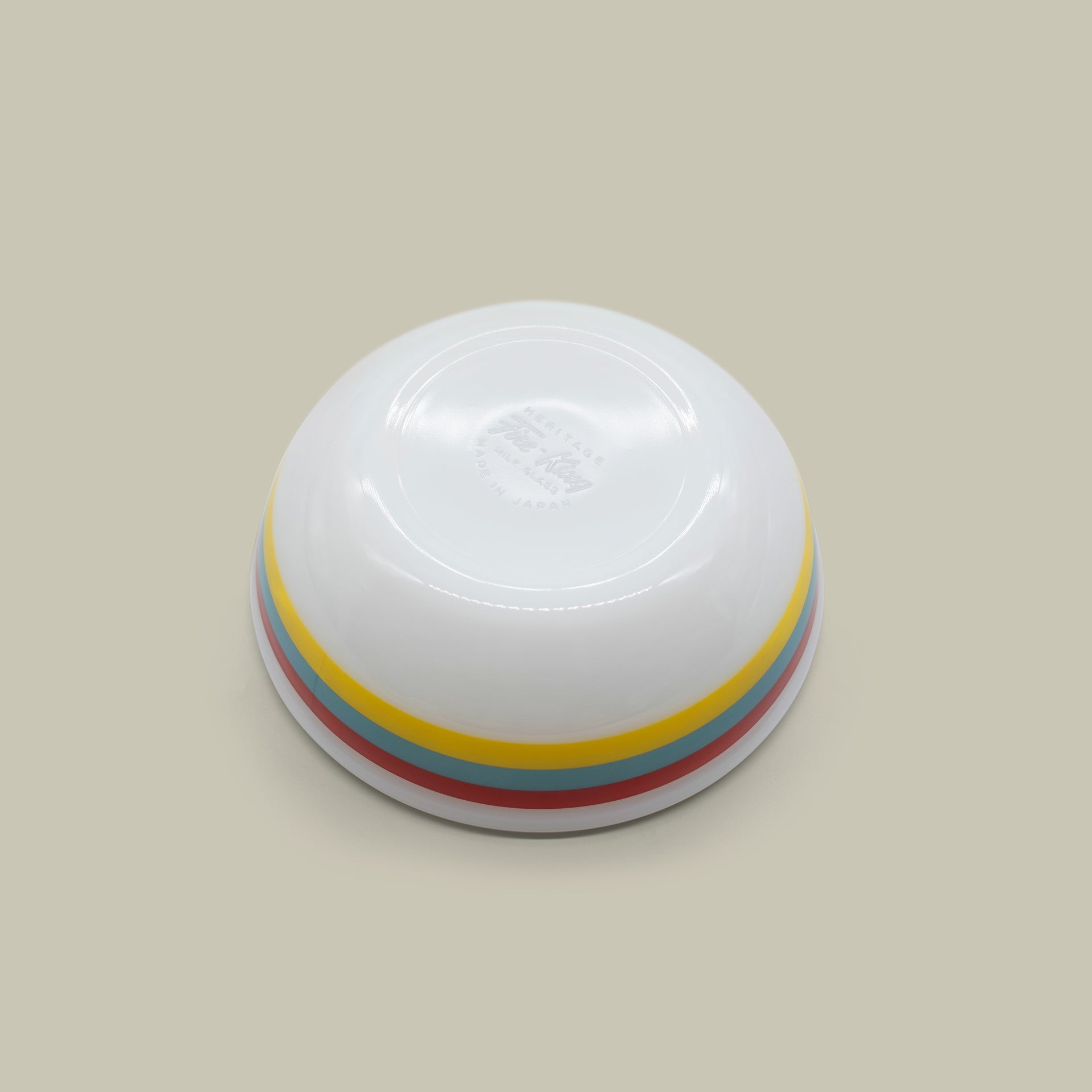 Fire-King Japan -Bowl in White Rainbow