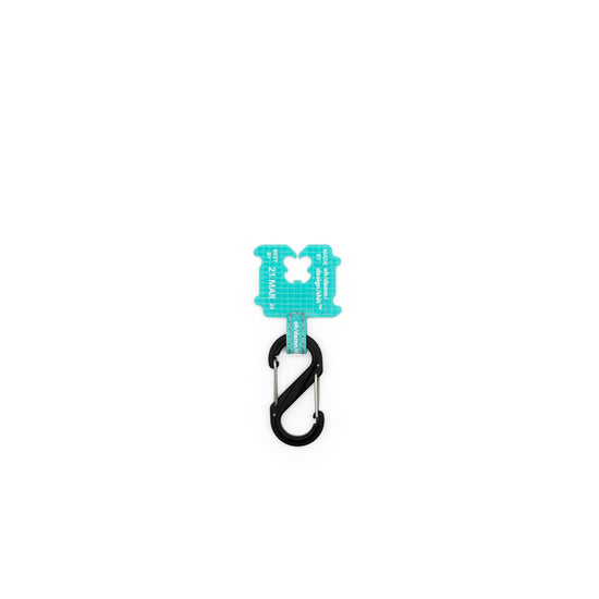 bread tag in turquoise