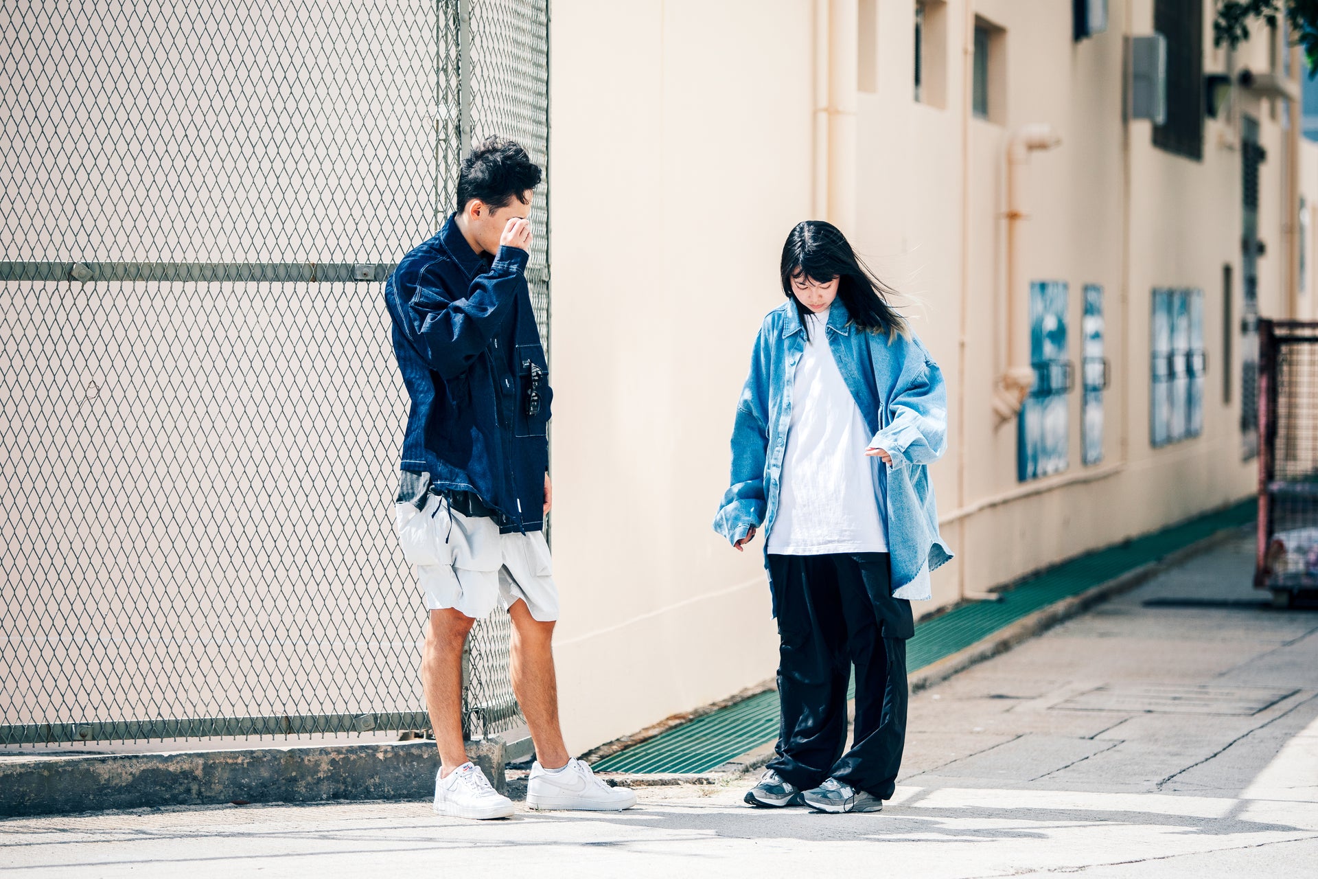 wide denim balloon shirt