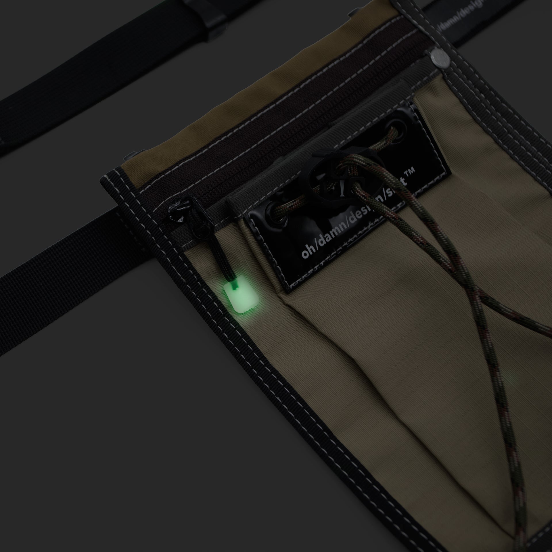 Teflon™ “pocket” 3-way bag in earth