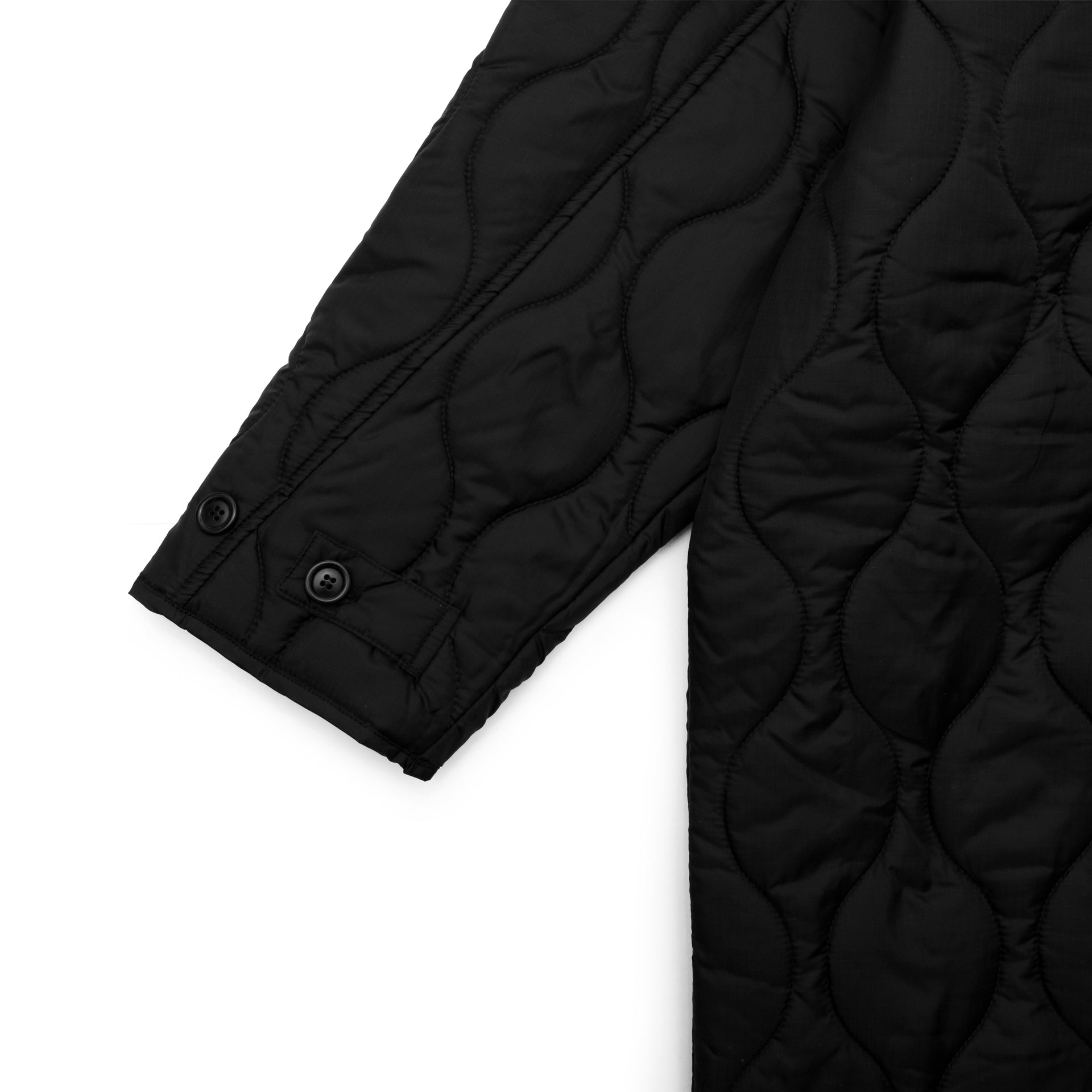 reversible quilting long jacket in black/black