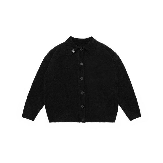oversize collar knit in black
