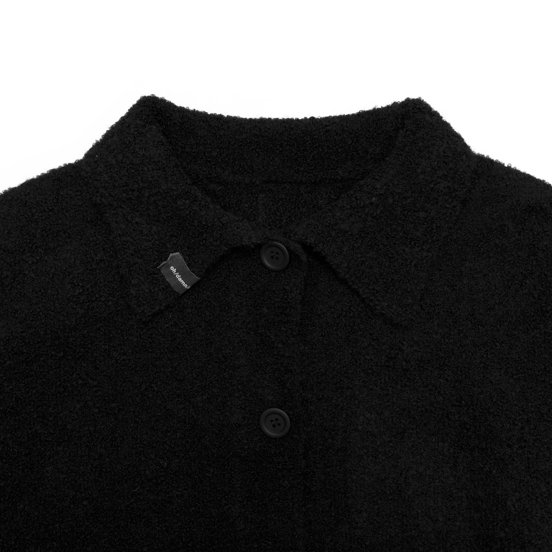 oversize collar knit in black